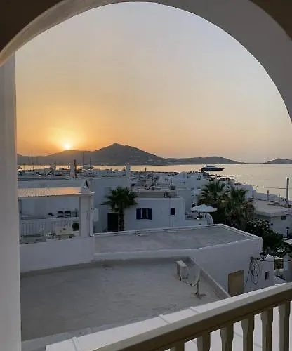 Anthoula Paros Naousa